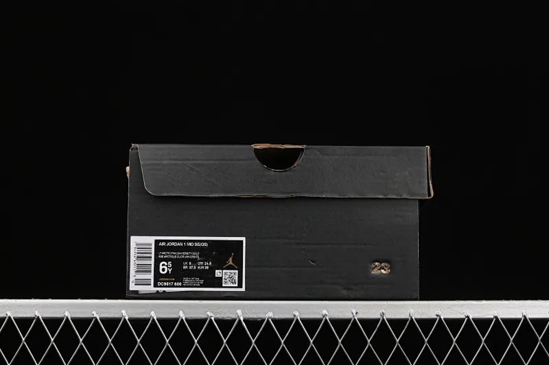 All Categories Air Jordan Jordan Series Basketball Shoes Air Jordan 1 Mid Air Jordan 1 Mid AJ1 Joe 1 Girly Pink China Basketball Shoes DC9517-600